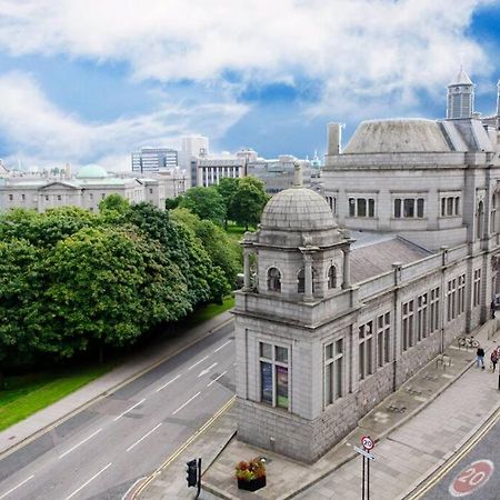 Executive Top Floor 1 Bedroom Apartment Aberdeen Esterno foto